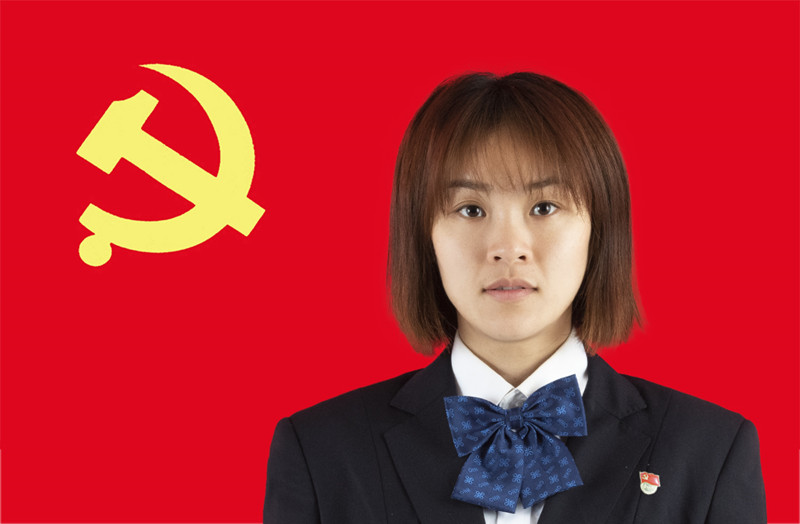 杨琛铃_副本.jpg