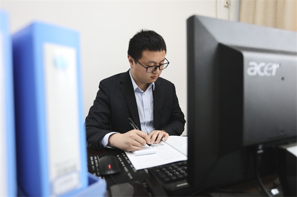朱锦涛.jpg